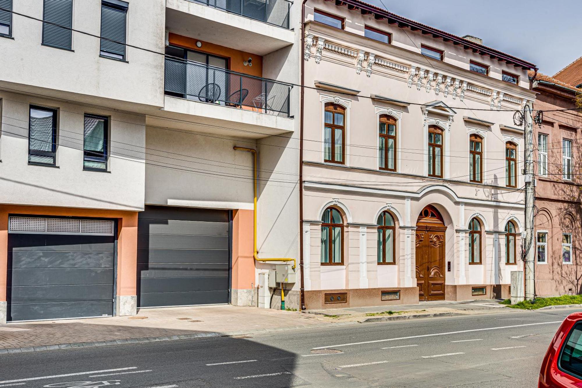 Ari Central Grand Apartments - Luxurious Stay Arad Exterior photo