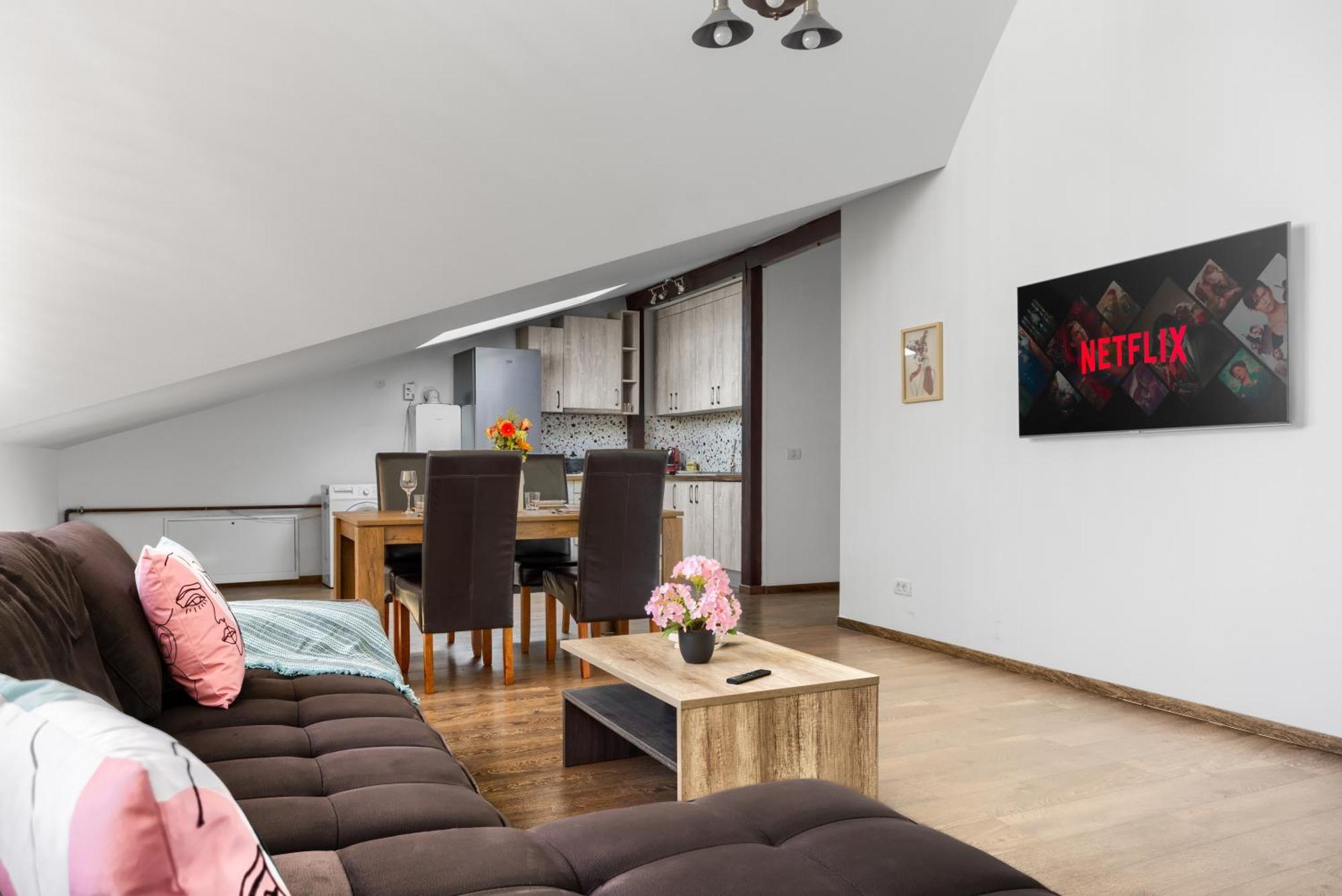 Ari Central Grand Apartments - Luxurious Stay Arad Exterior photo